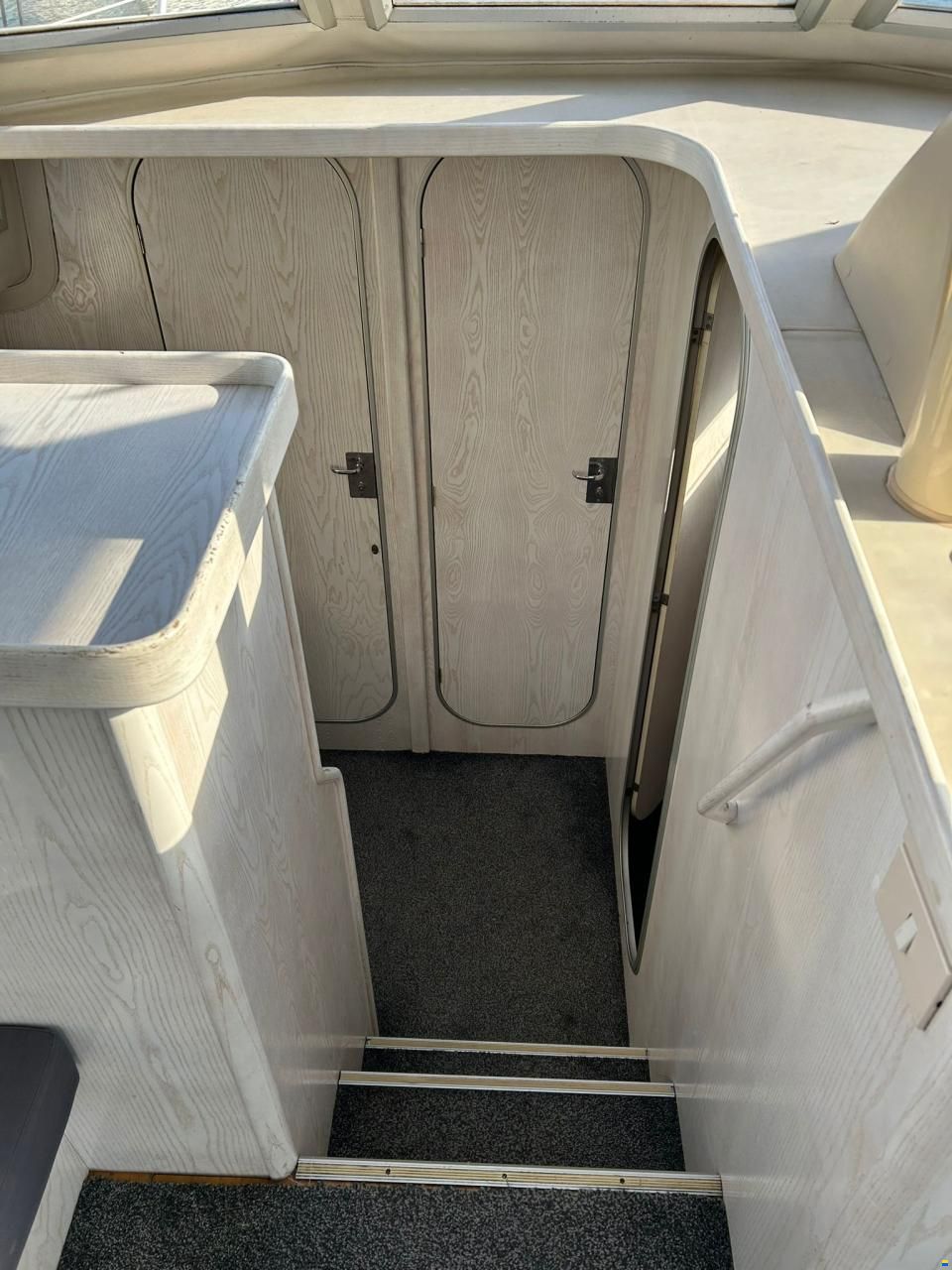 Beneteau Antares 10.20 Flybridge