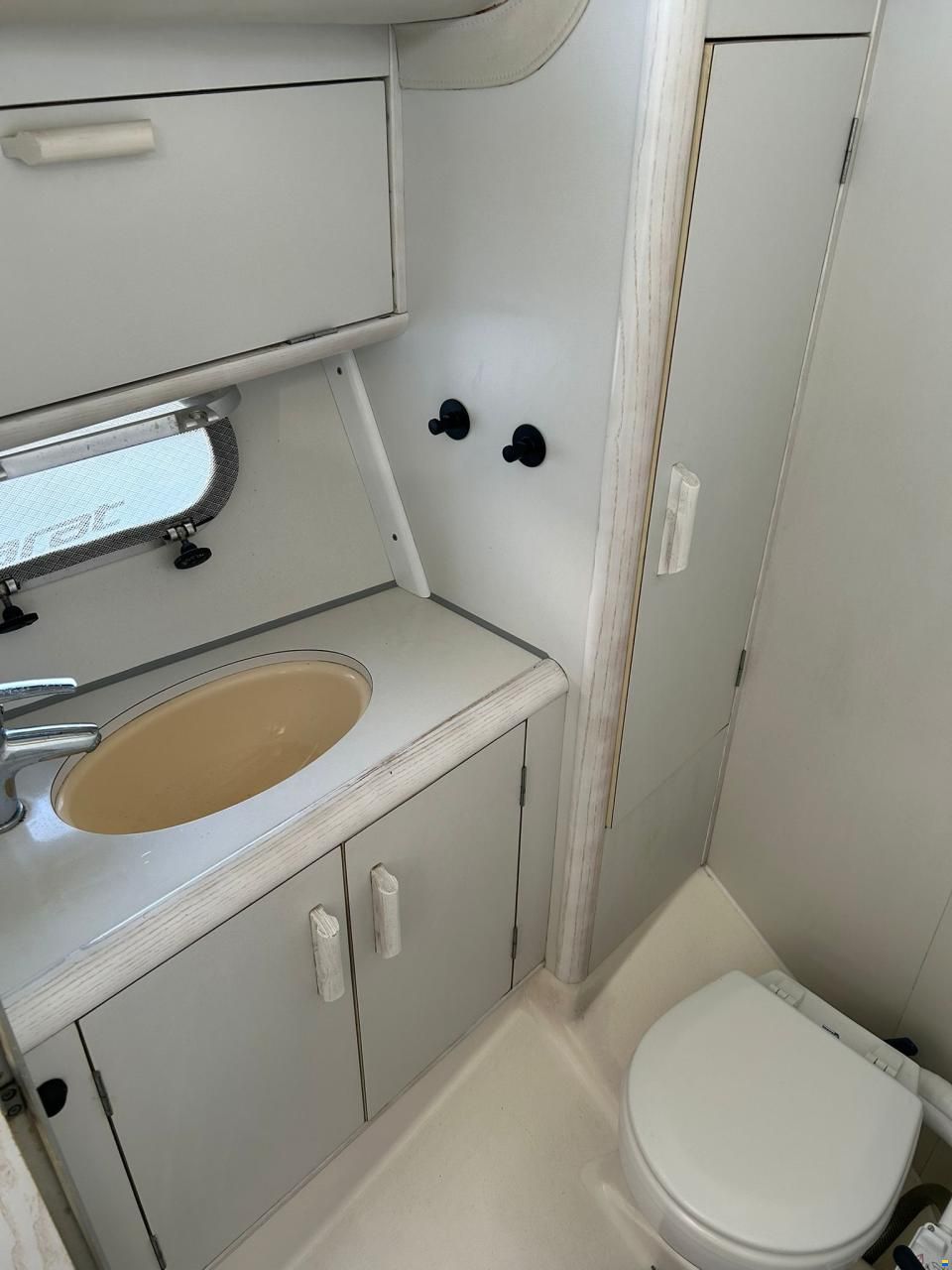 Beneteau Antares 10.20 Flybridge