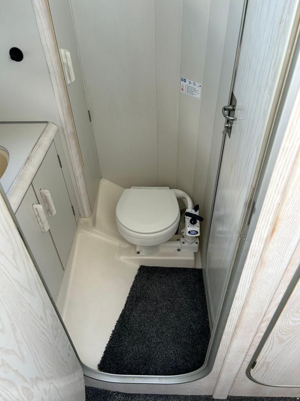 Beneteau Antares 10.20 Flybridge
