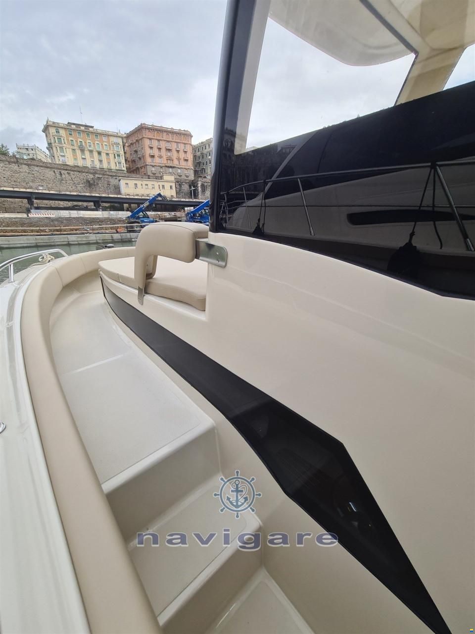 Tuccoli Marine T250 CAPRAIA CALAROSSA