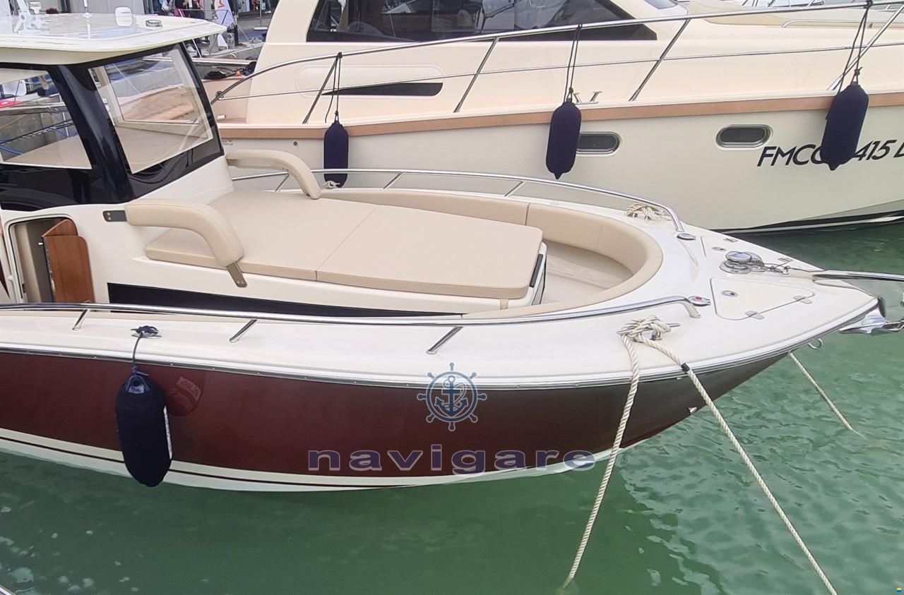 Tuccoli Marine T250 CAPRAIA CALAROSSA