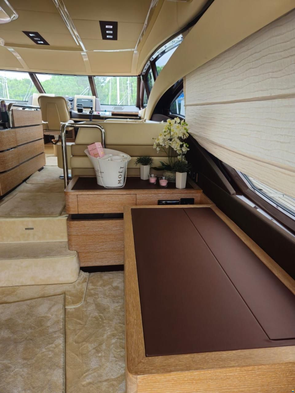 Azimut 60