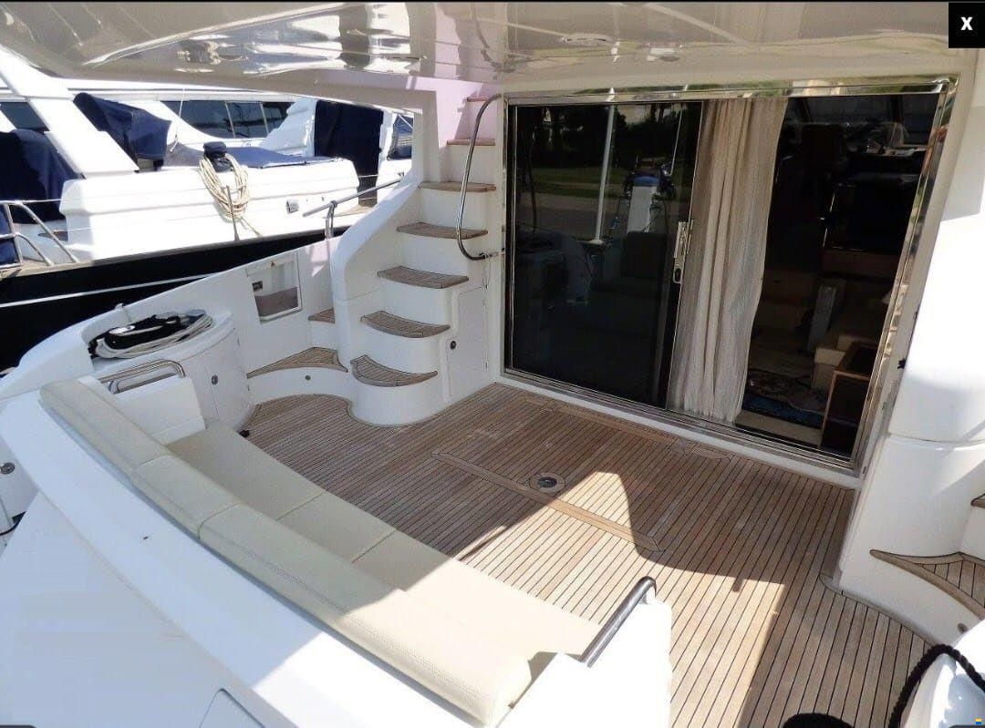 Azimut 60