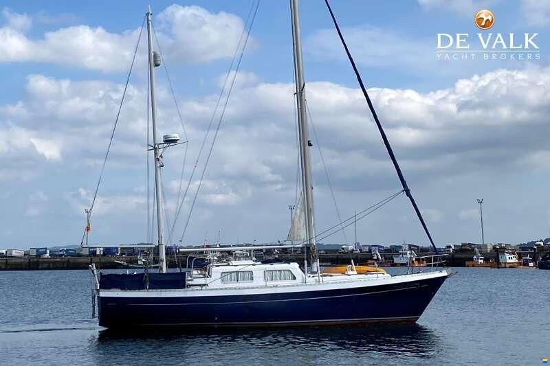Moody 42 MK II