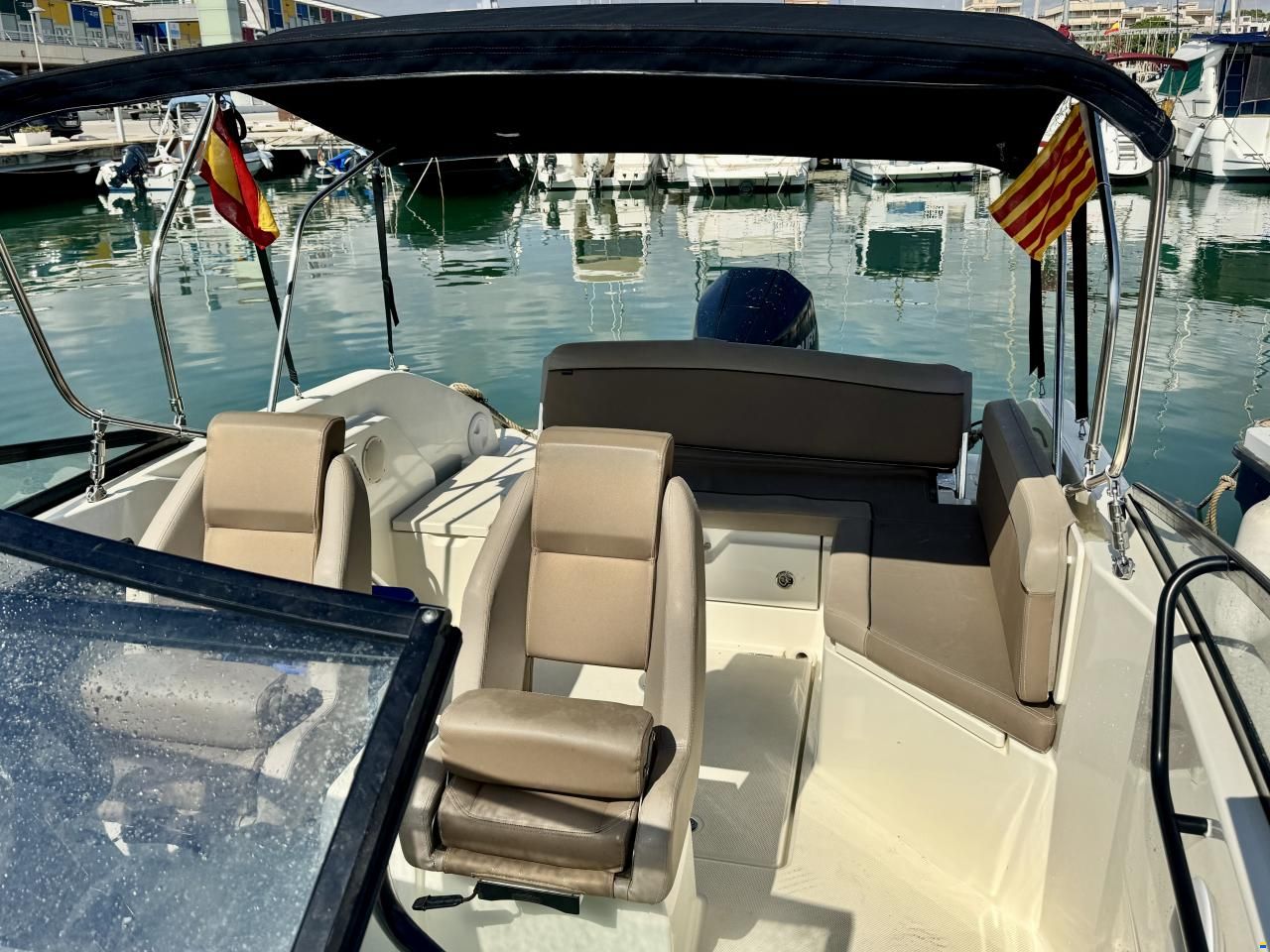 Quicksilver 675 Bowrider Active
