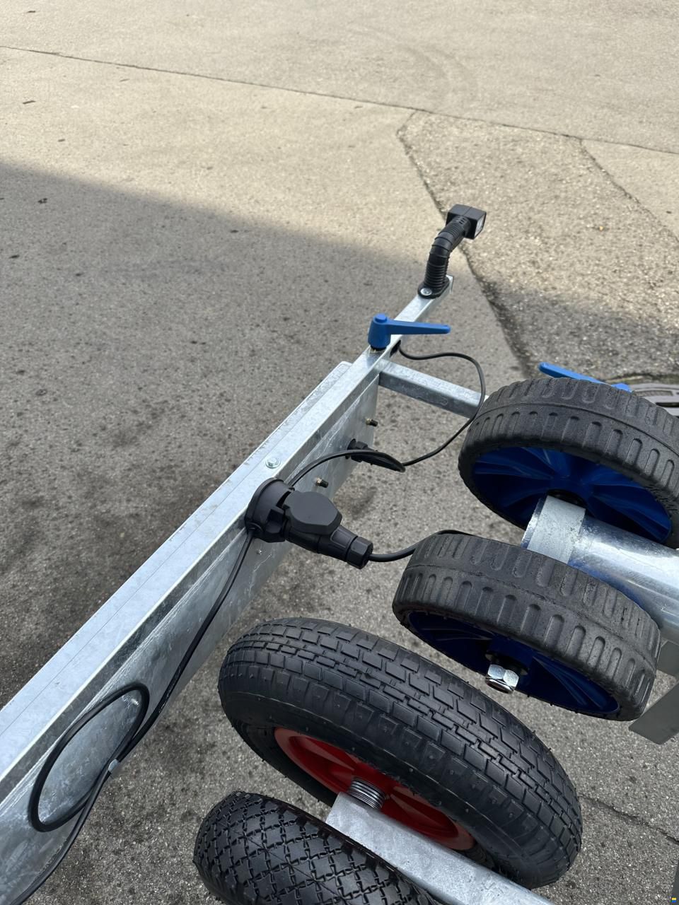Vlemmix B TRAILER 1500 KG 1 X AS 1500 KG