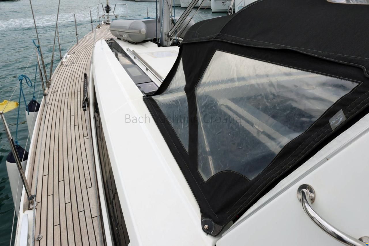 Beneteau Oceanis 55