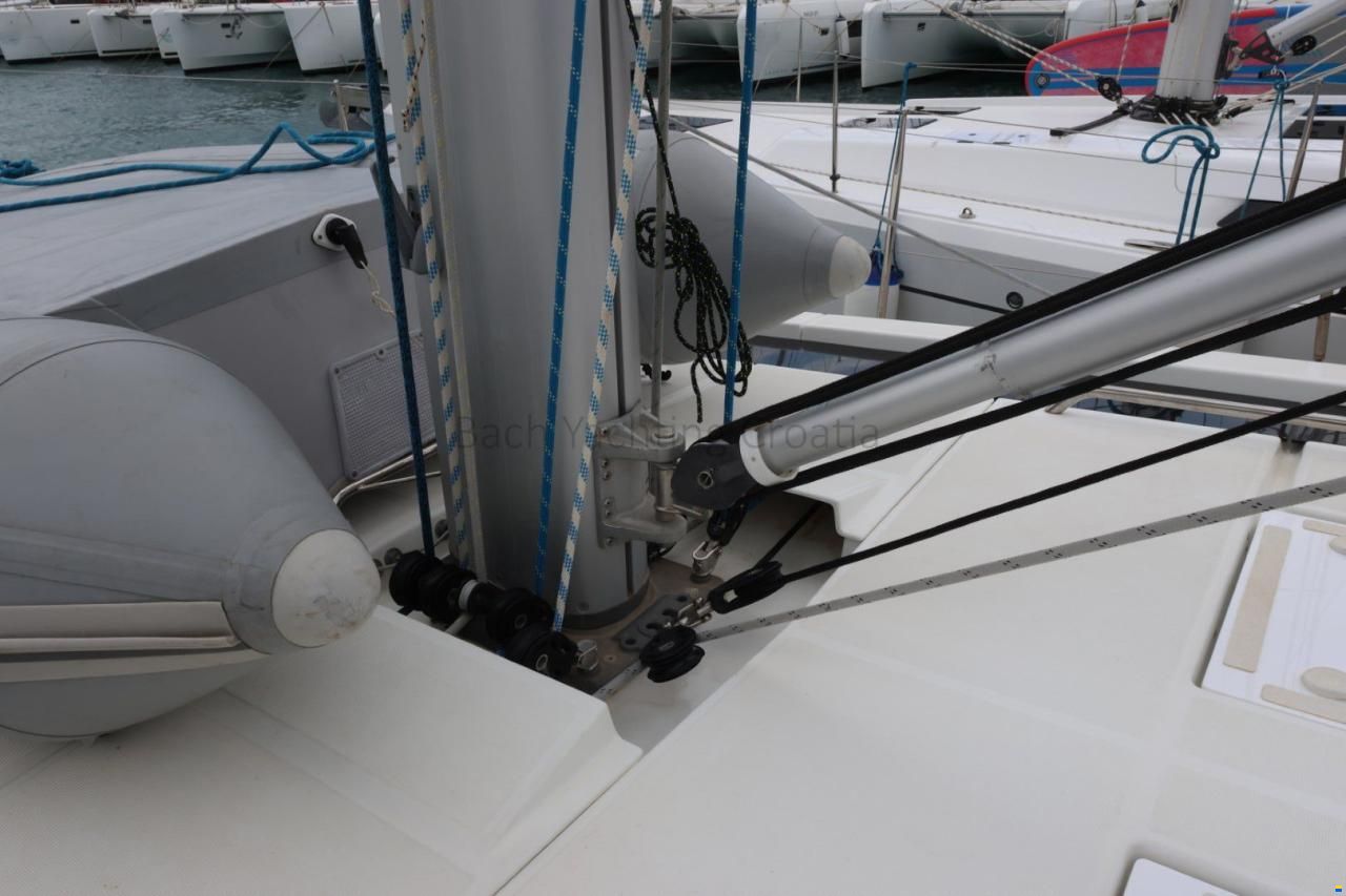 Beneteau Oceanis 55