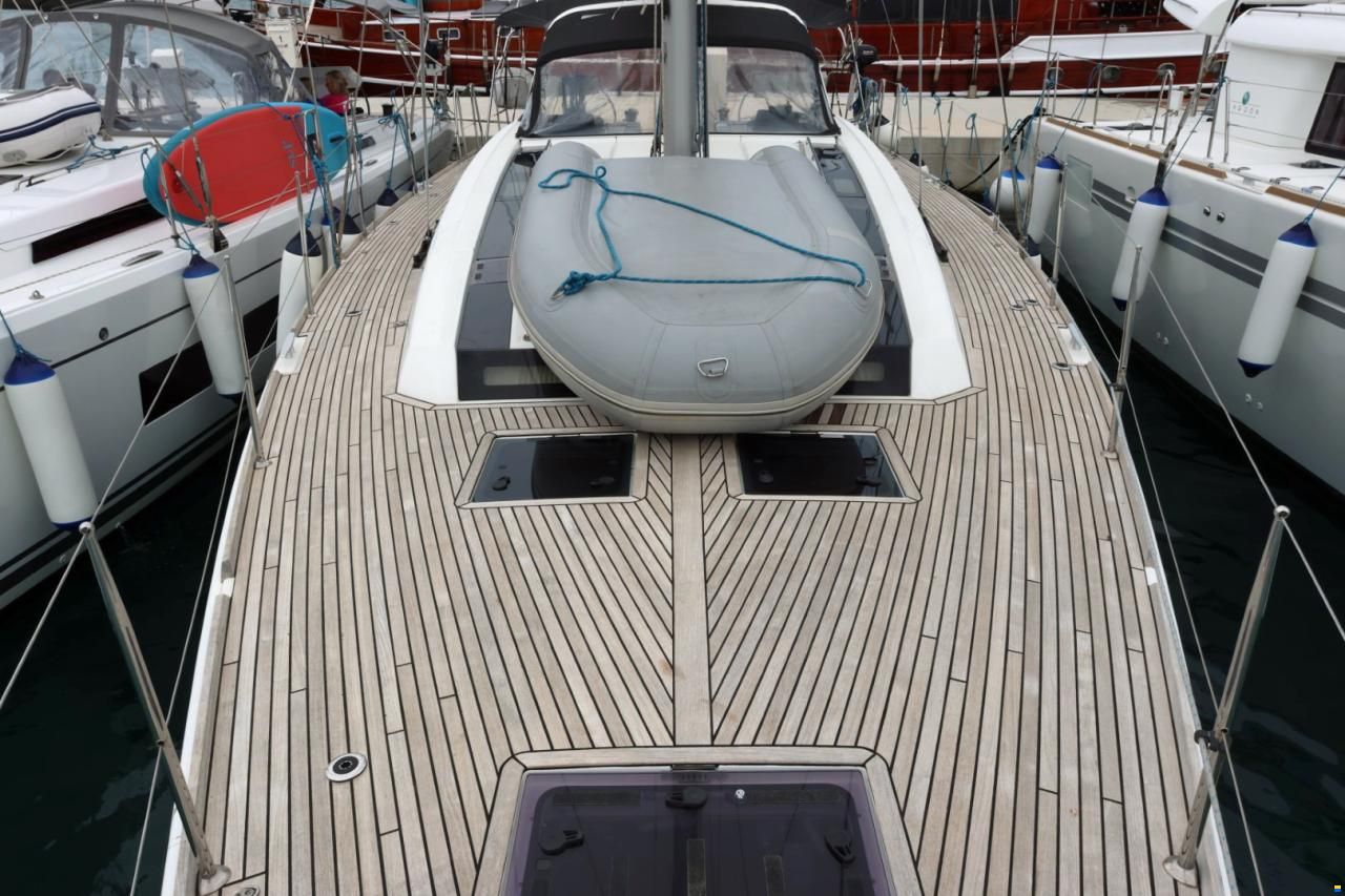 Beneteau Oceanis 55