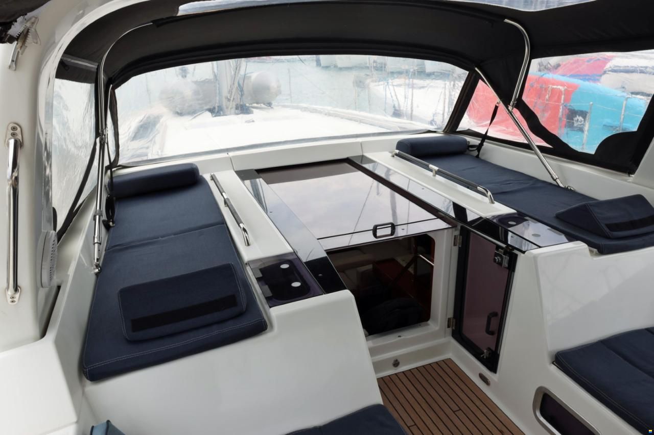 Beneteau Oceanis 55