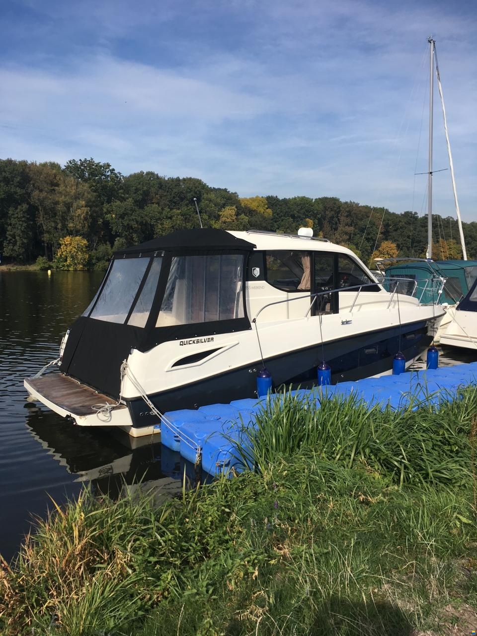Quicksilver 855 Activ Weekend