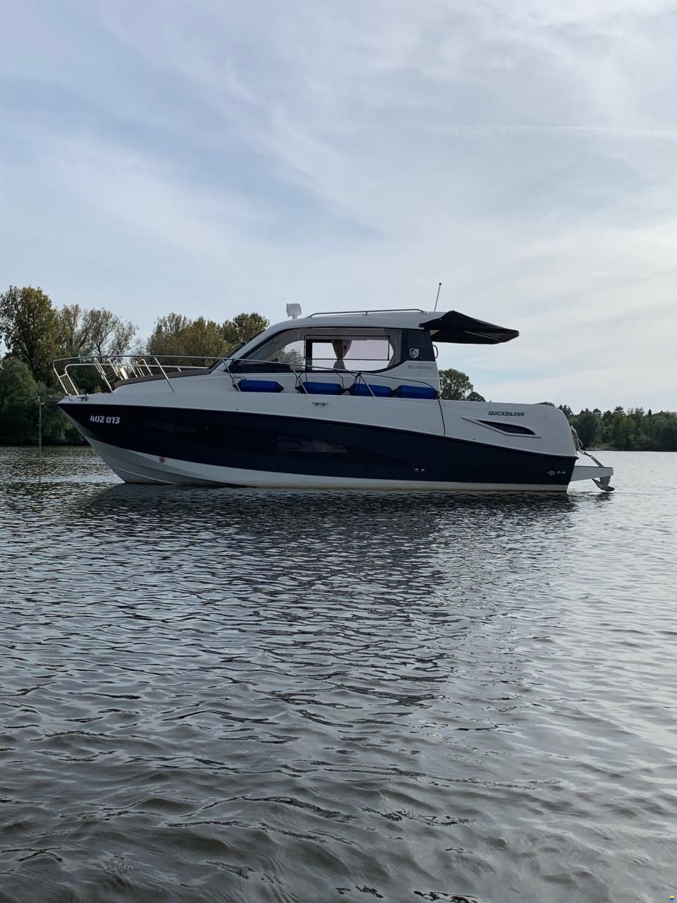 Quicksilver 855 Activ Weekend