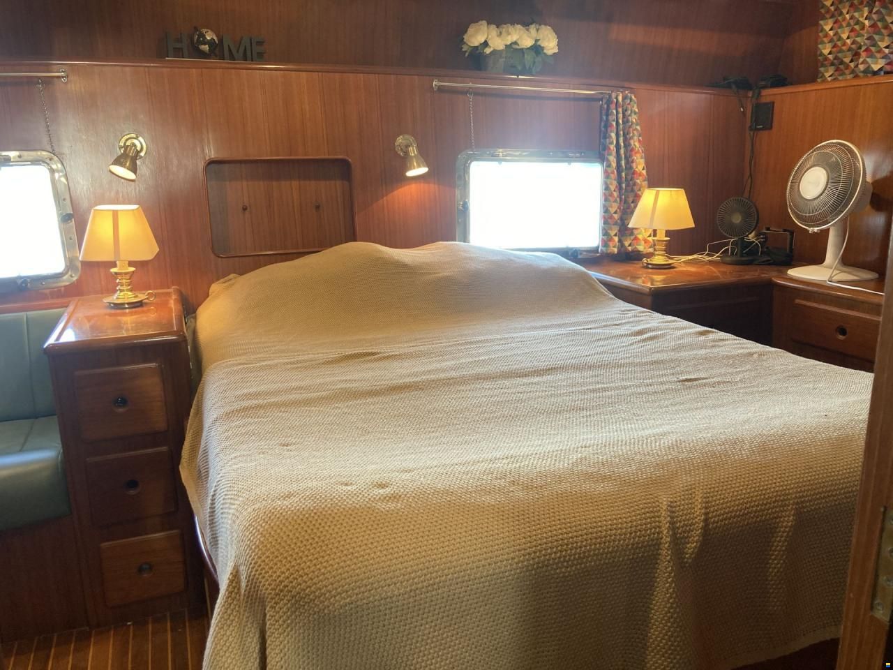 Trader 47 Flybridge  Cruising Motor Yacht or Li