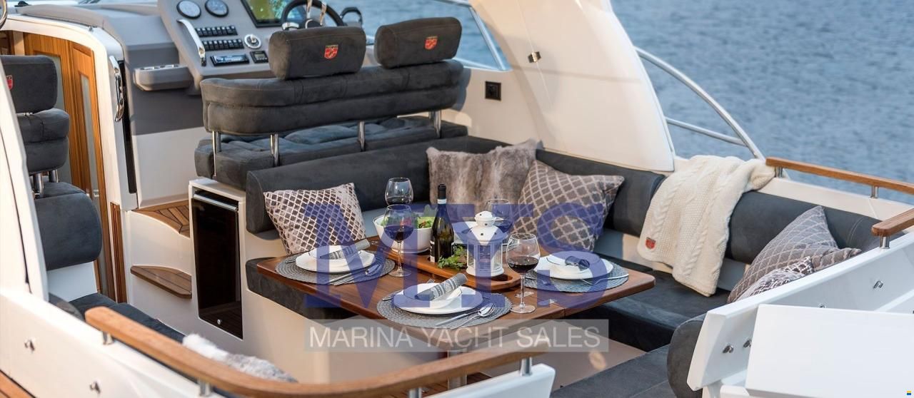 Marex 310 Sun Cruiser