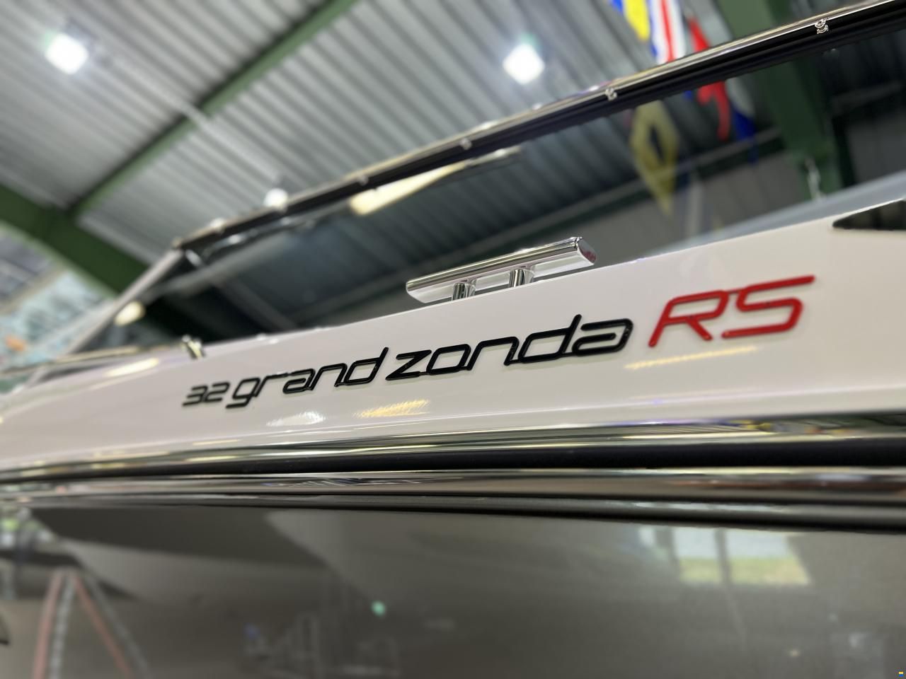 Windy 32 Grand Zonda RS