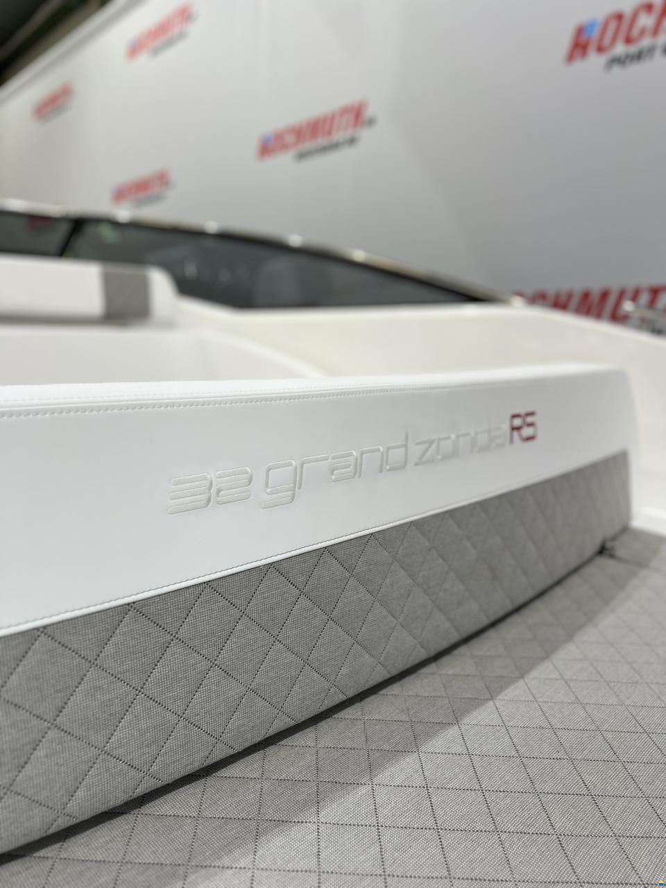 Windy 32 Grand Zonda RS