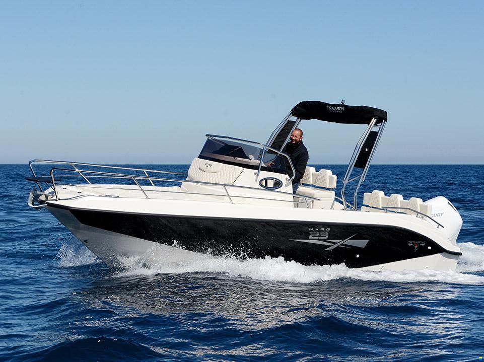 Trimarchi Marg 23 + Honda BF150