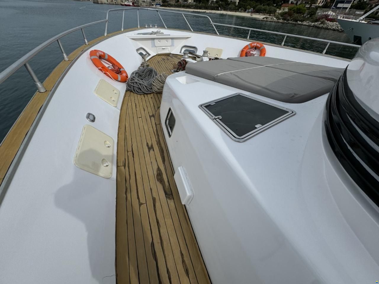 Admiral 27