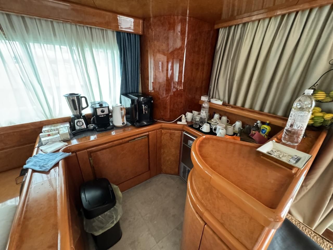 Admiral 27