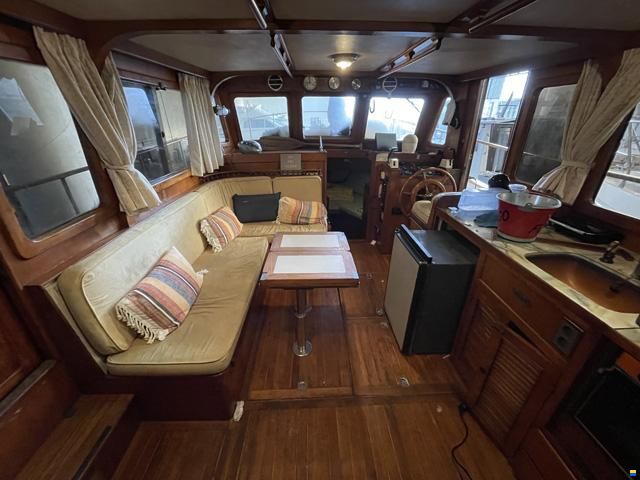 Rocs Marine Marine Trawler 37