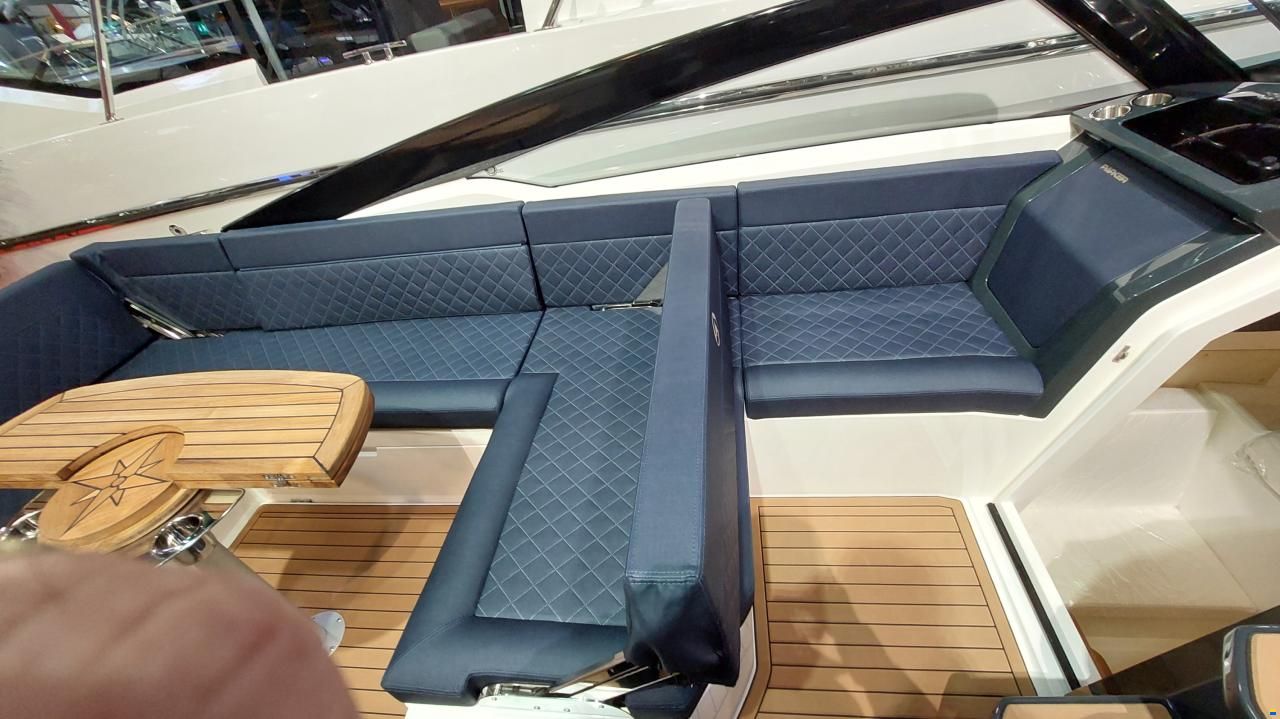 Parker 800 Cruiser Mercury F300 Verado