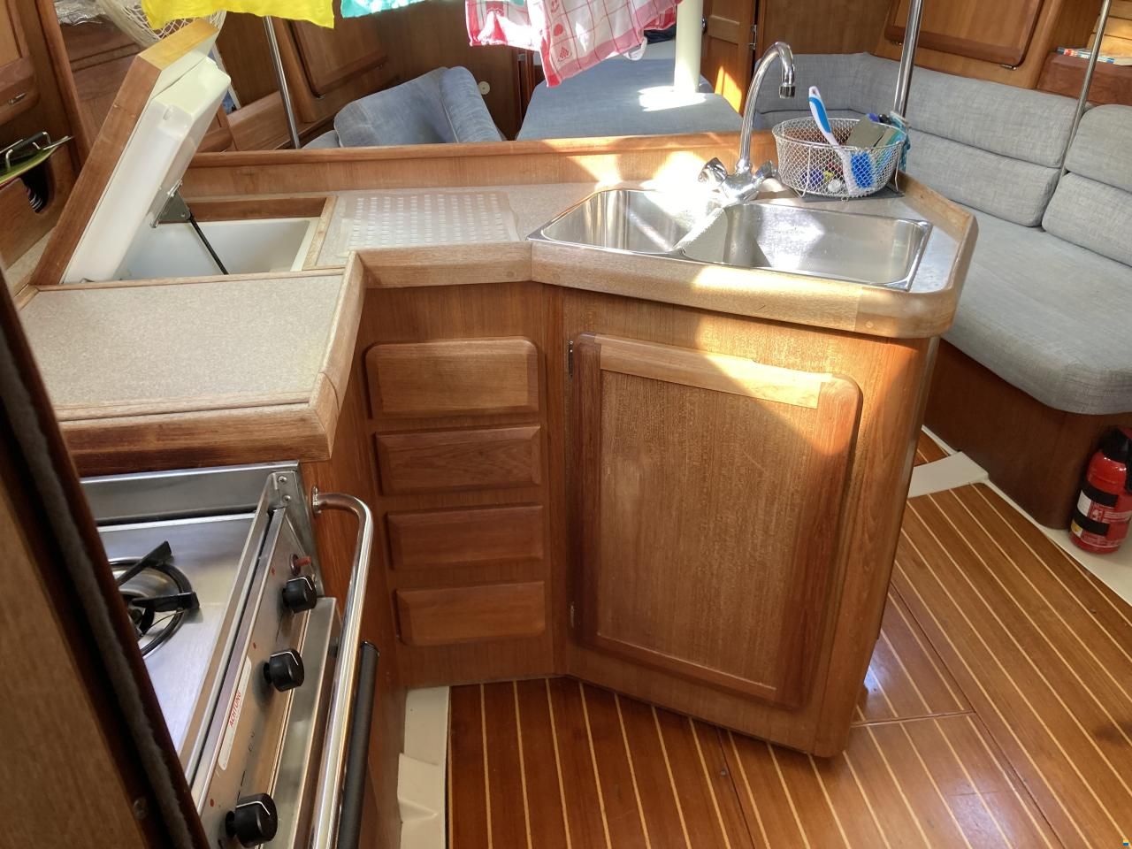 Hunter Marine Legend 35.5