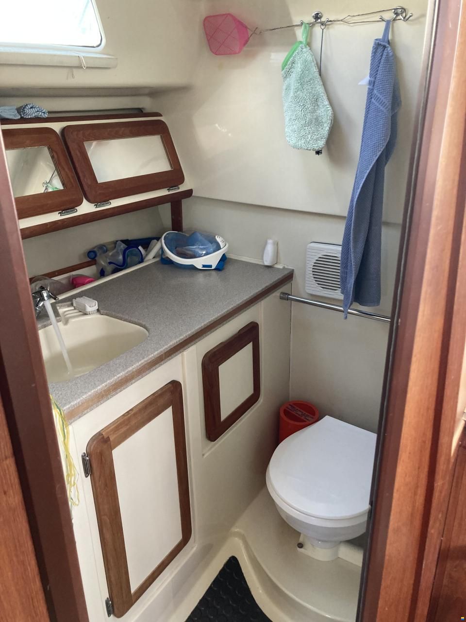 Hunter Marine Legend 35.5