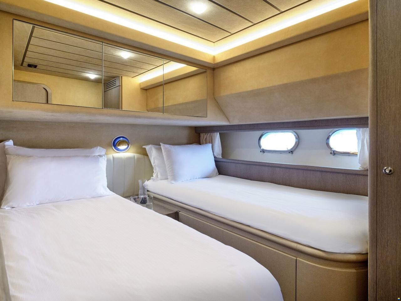 Ferretti 680