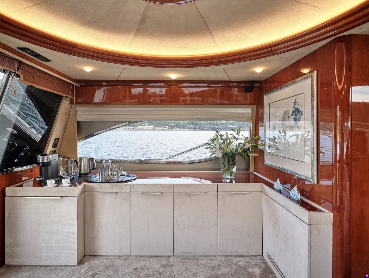 Ferretti 680
