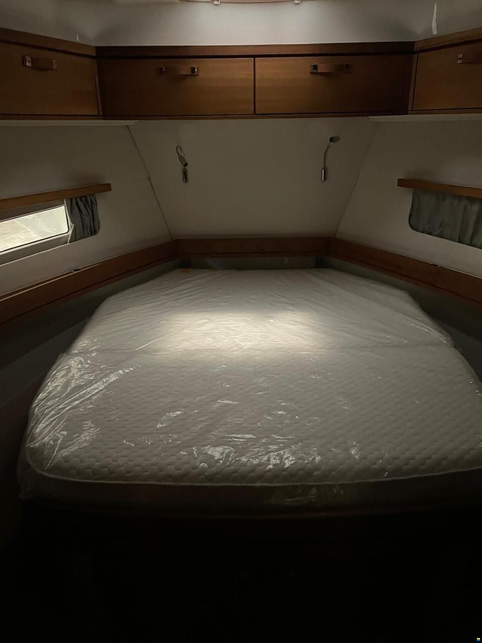 Rh&eacute;a 34 Trawler