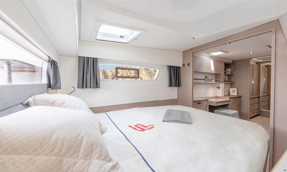 Fountaine Pajot Elba 45