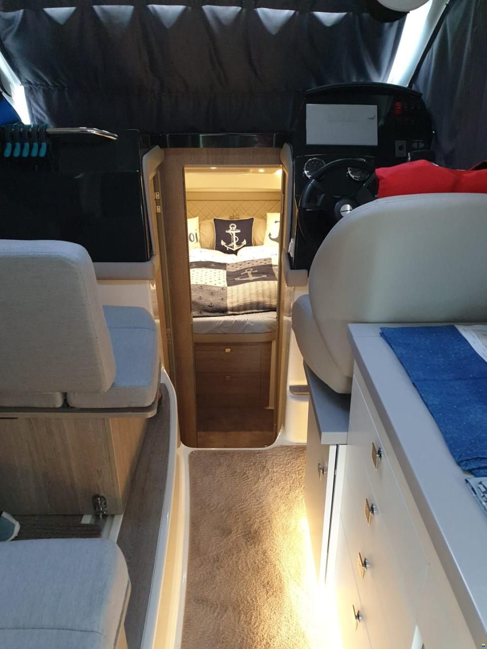 Quicksilver 905 Weekender