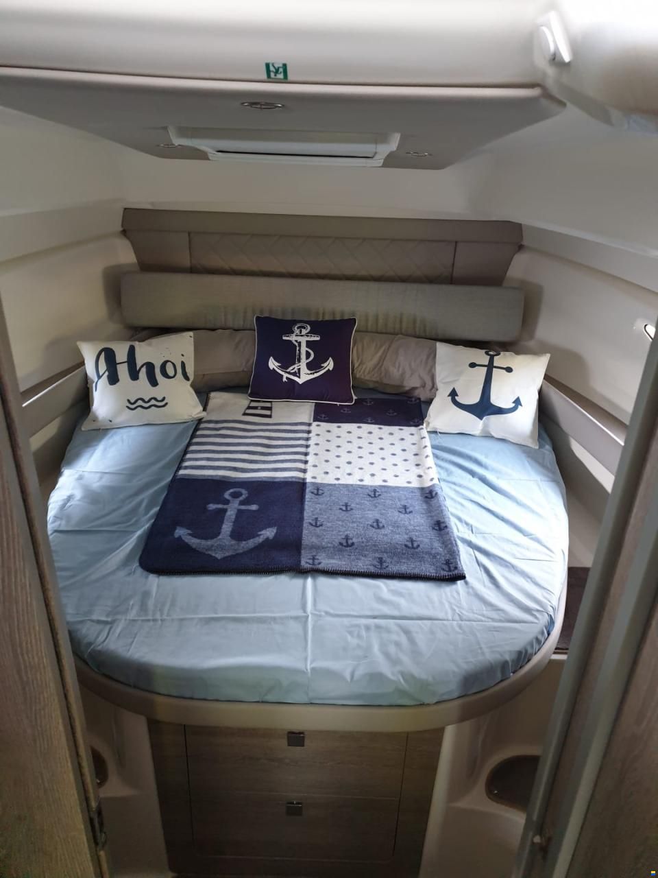 Quicksilver 905 Weekender