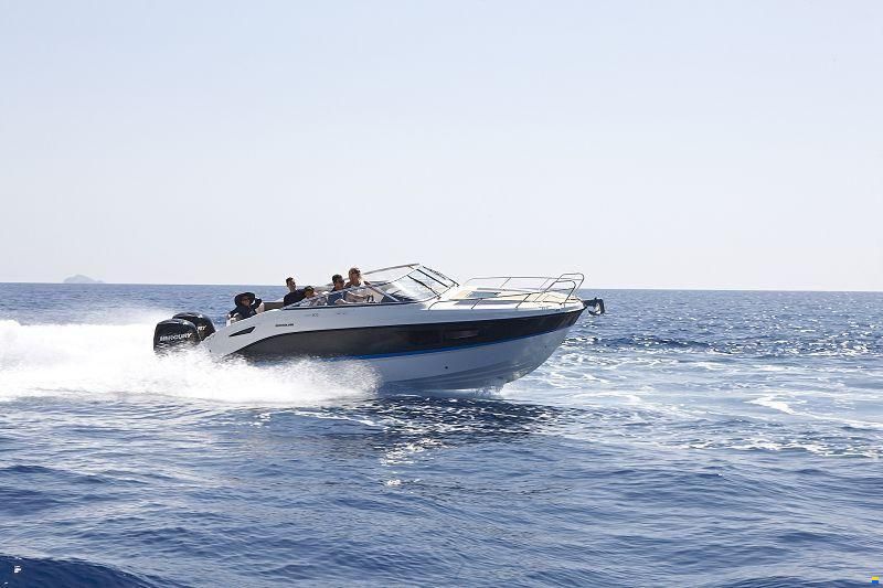 Quicksilver ACTIV 805 CRUISER
