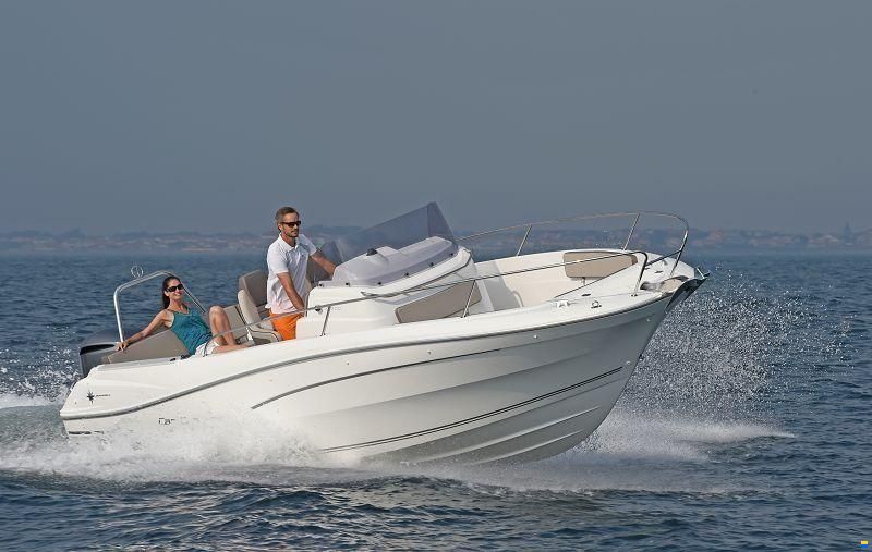Jeanneau CAP CAMARAT 7.5 CC