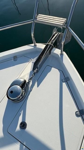 Sealine S 335