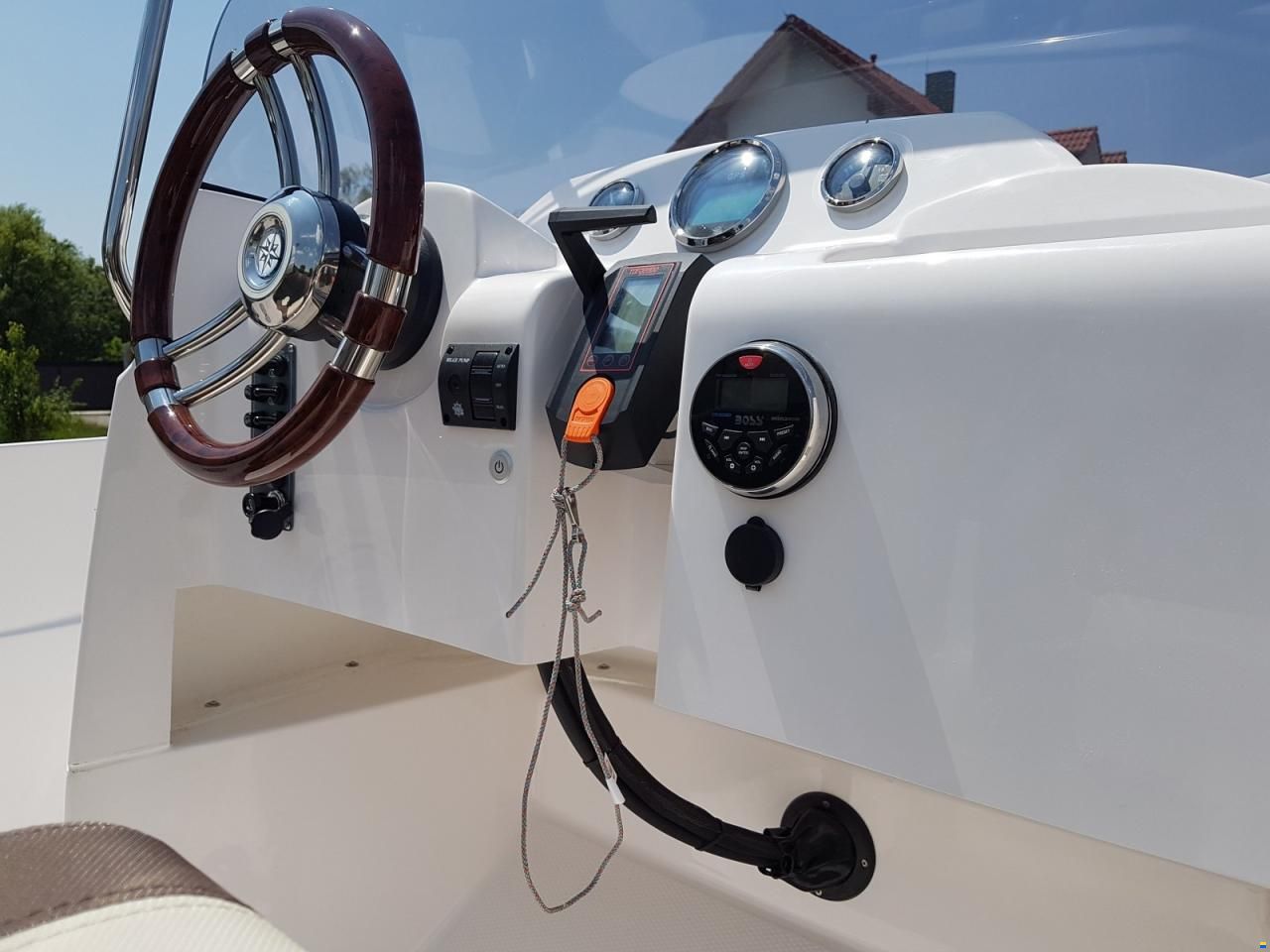 M&D Boote MD 560 Open