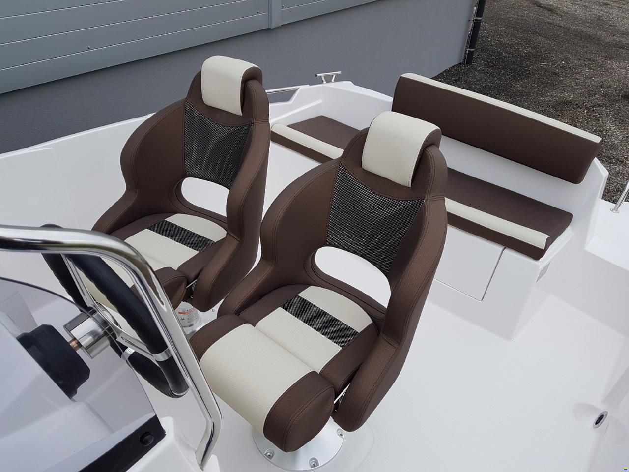 M&D Boote MD 560 Open