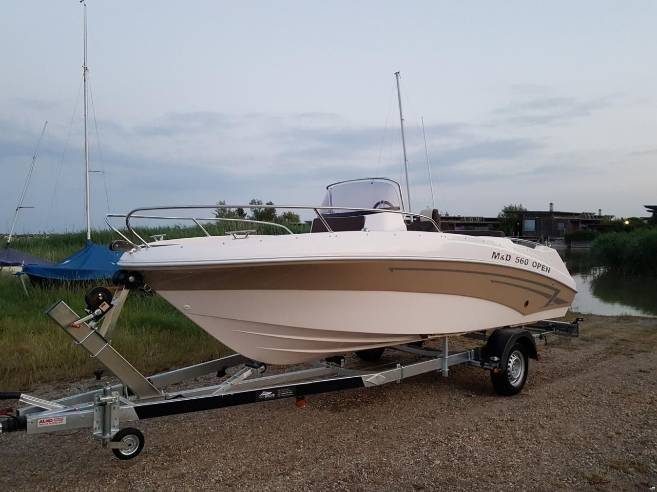 M&D Boote MD 560 Open