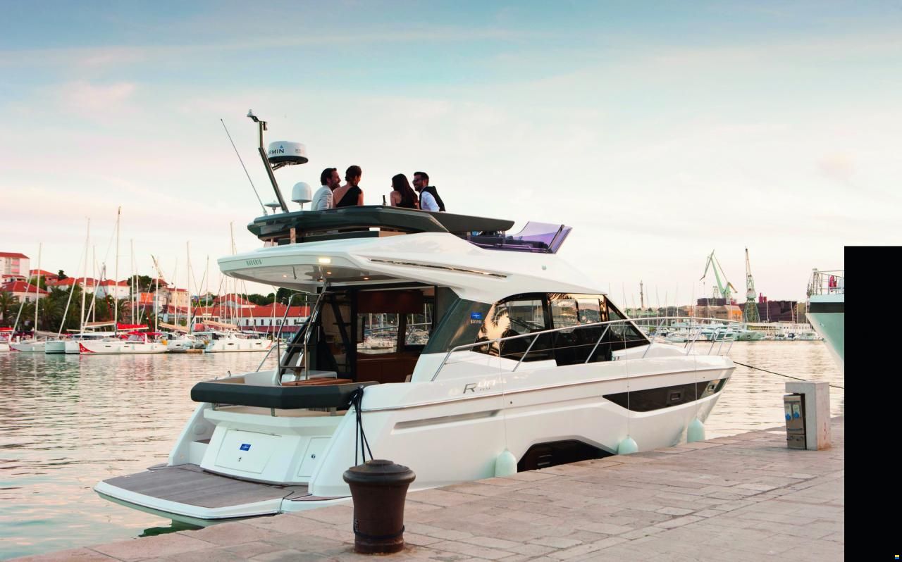 Bavaria R40 FLY
