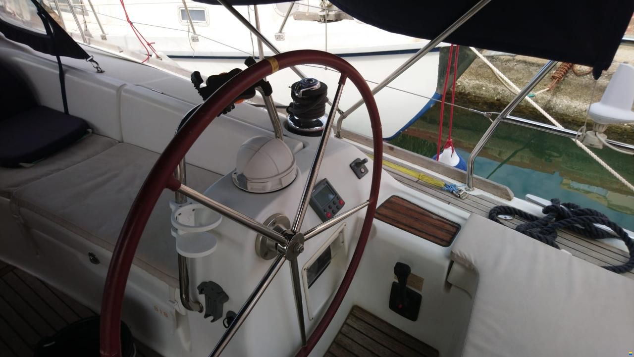 Beneteau Oceanis 43