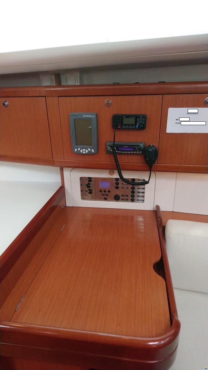 Beneteau Oceanis 43