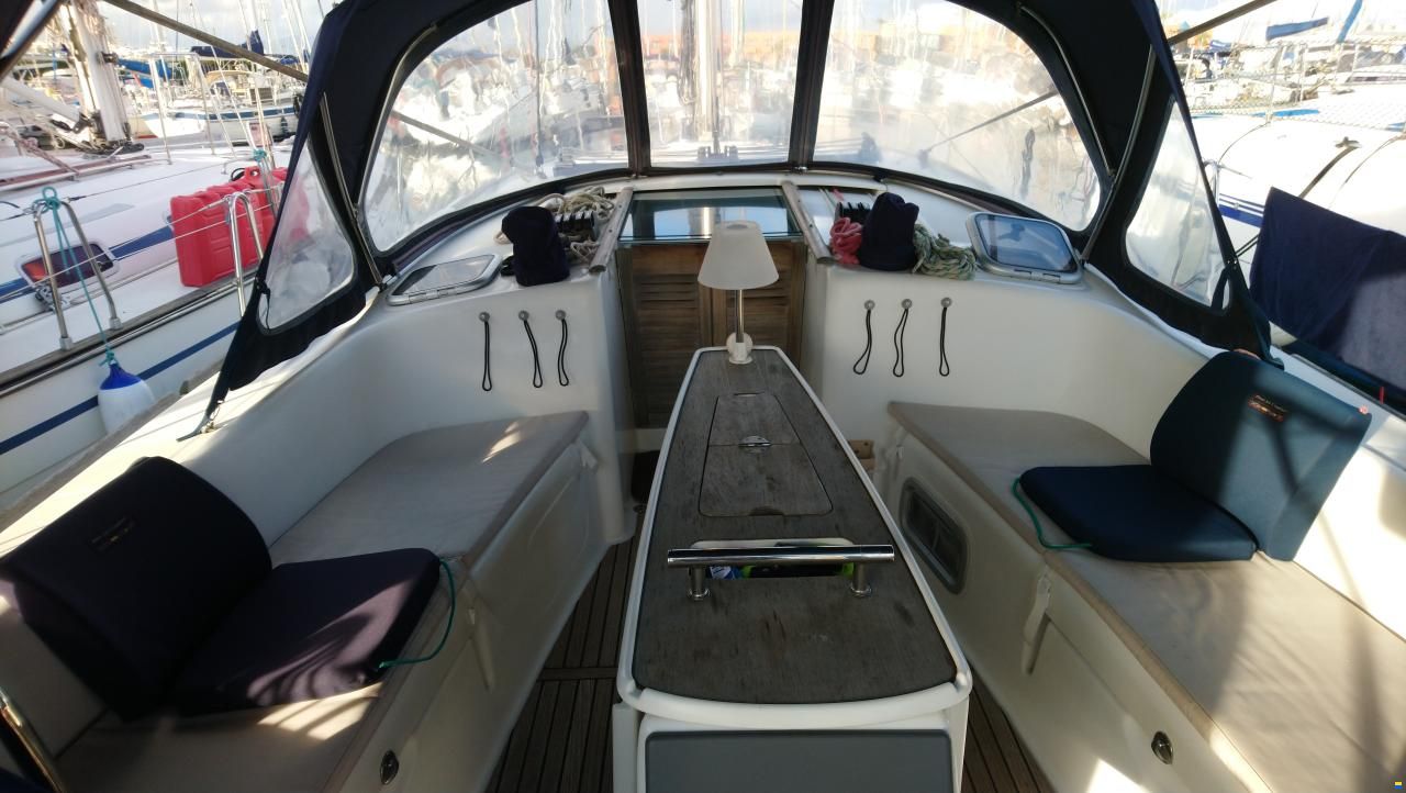 Beneteau Oceanis 43