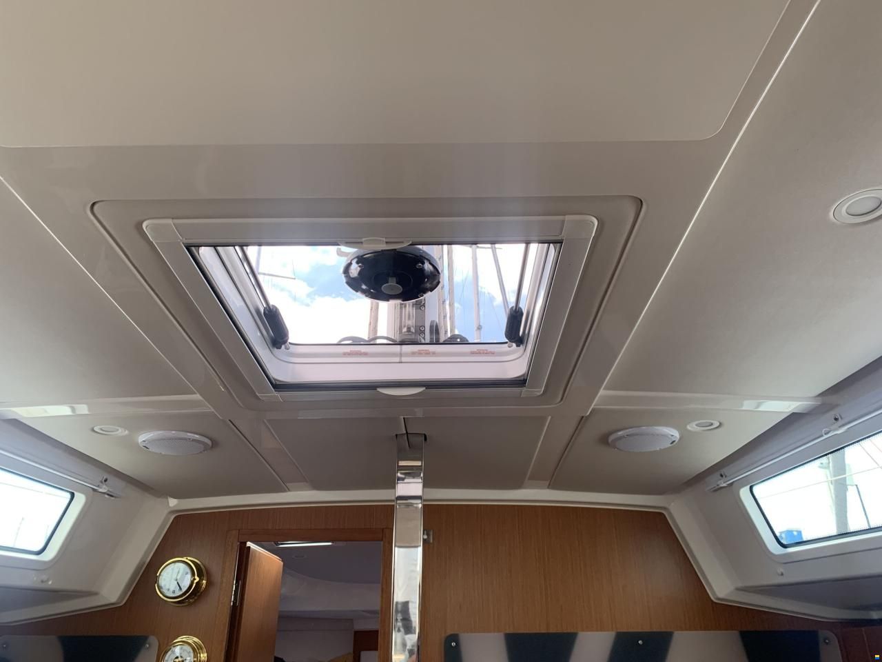 Bavaria C38