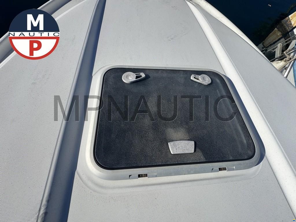 Beneteau Flyer 701