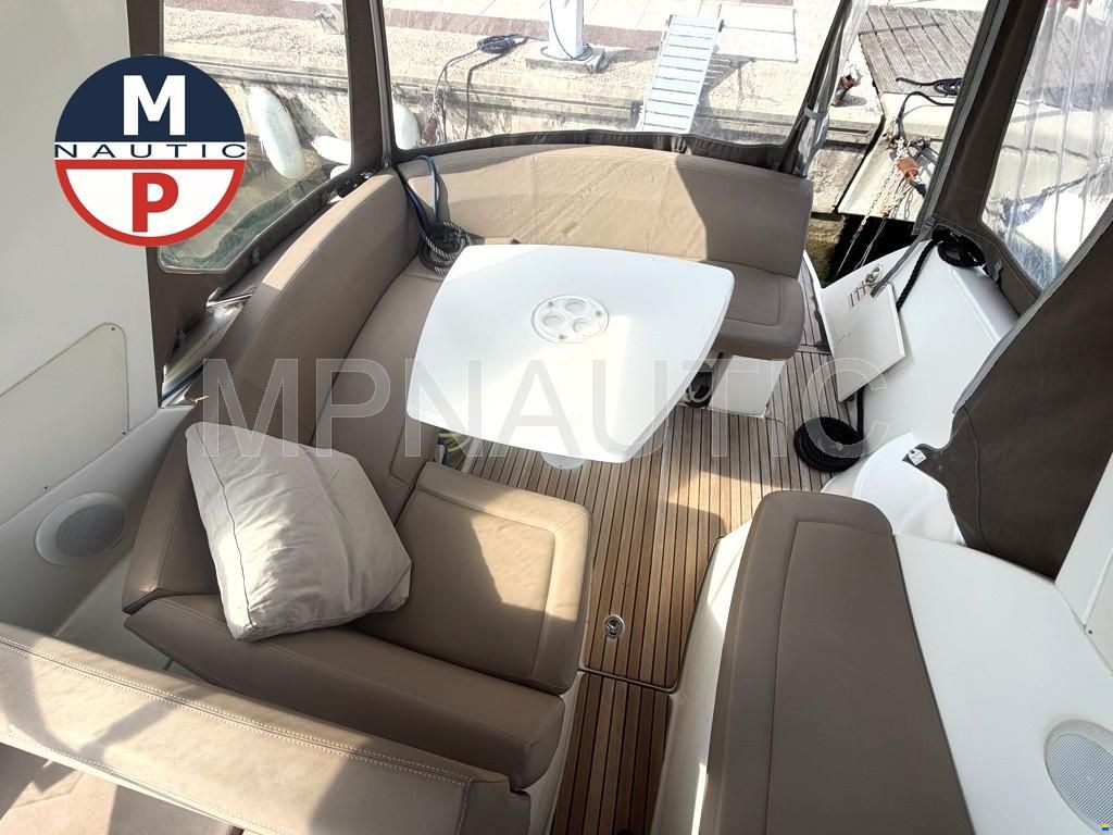 Jeanneau LEADER 8
