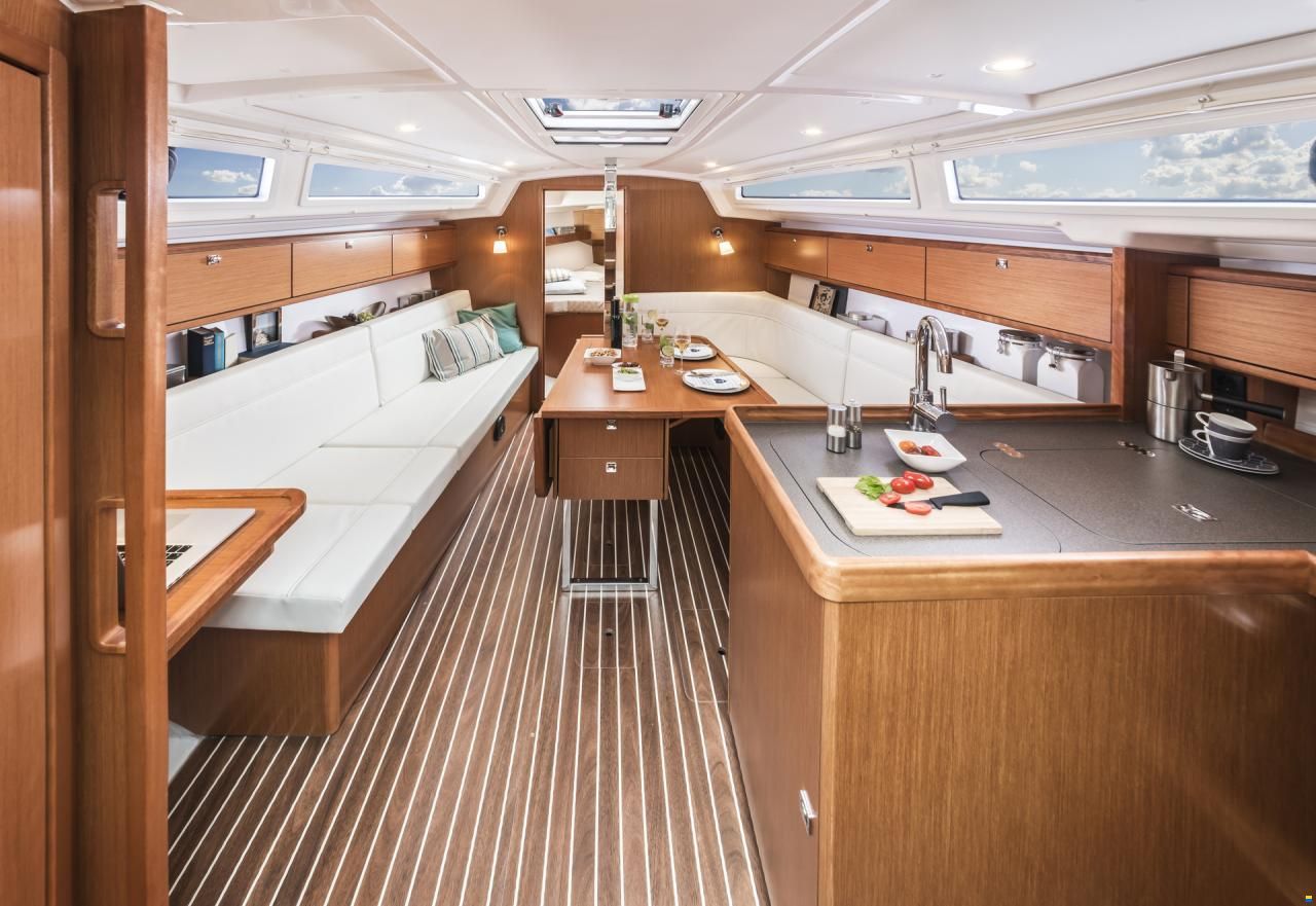 Bavaria Cruiser 34