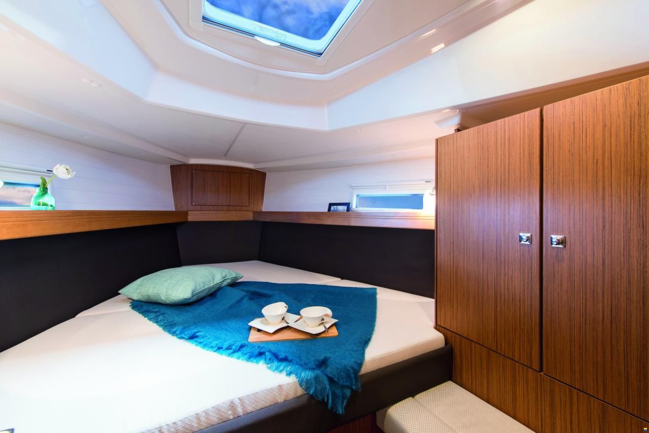 Bavaria Cruiser 37