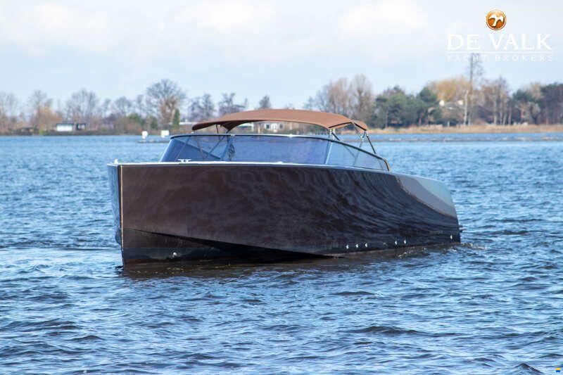 VanDutch 40