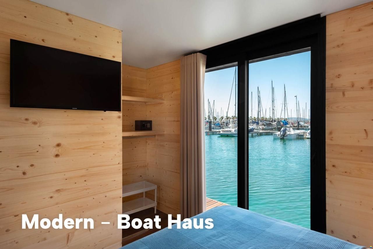 Boat Haus Mediterranean 8X4 MODERN House
